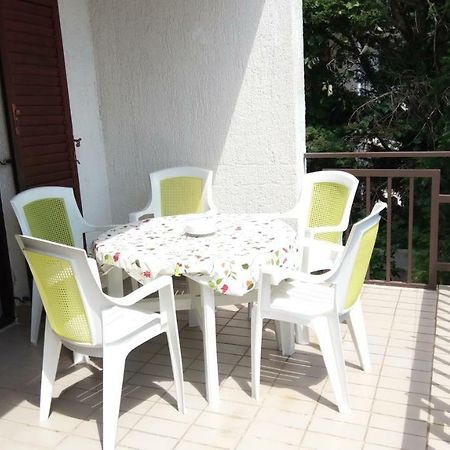 Tihana Apartments Ядраново Екстериор снимка