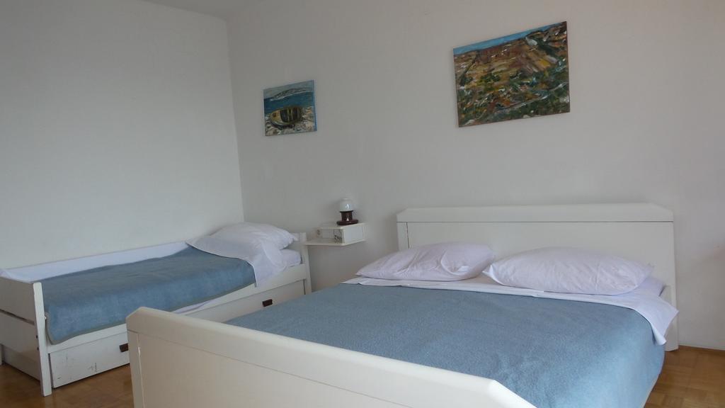Tihana Apartments Ядраново Стая снимка
